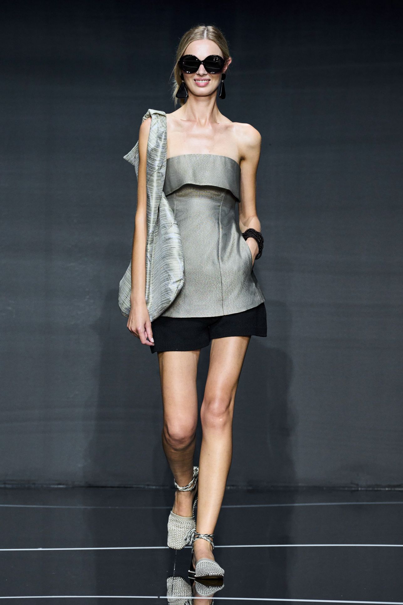 ���� ������� ��������� ������ ����� Emporio Armani %